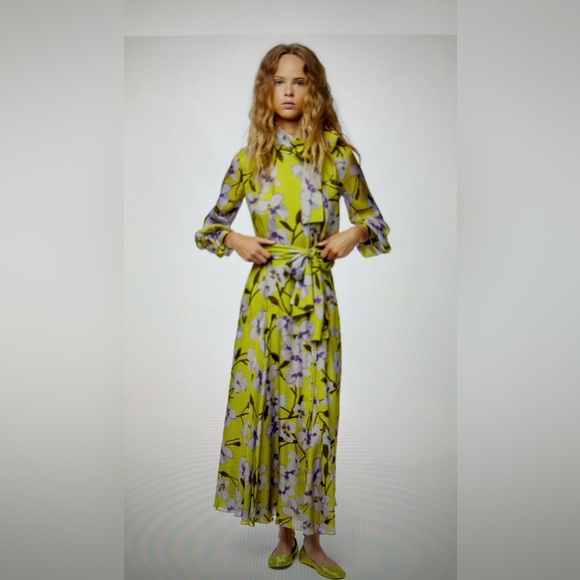 Carolina Herrera Dress size 4 used once - Picture 1 of 4